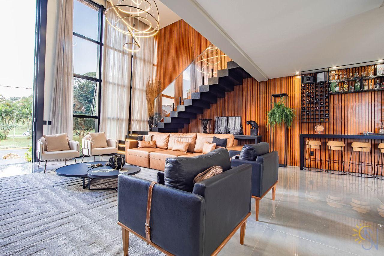 Casa, 4 quartos, 387 m² - Foto 1