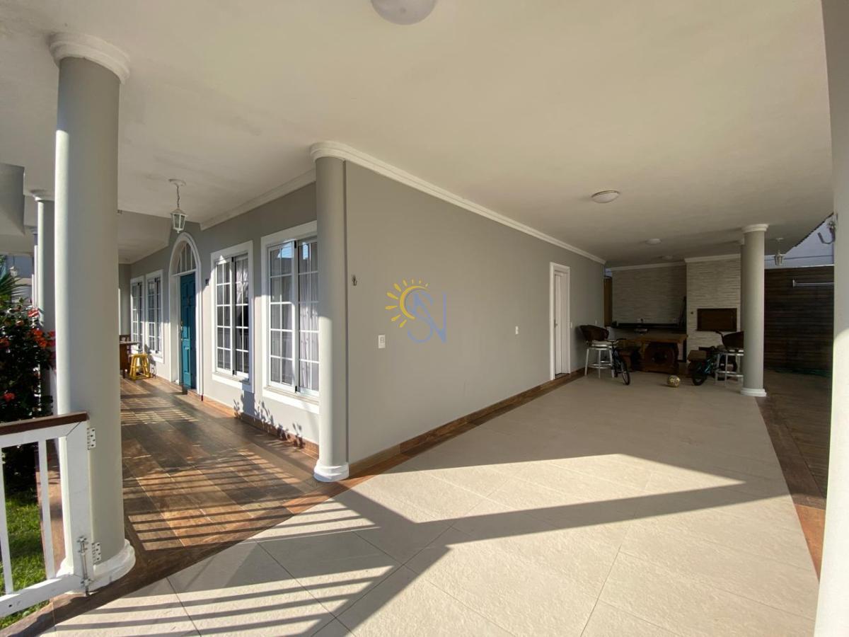 Sobrado, 3 quartos, 220 m² - Foto 1