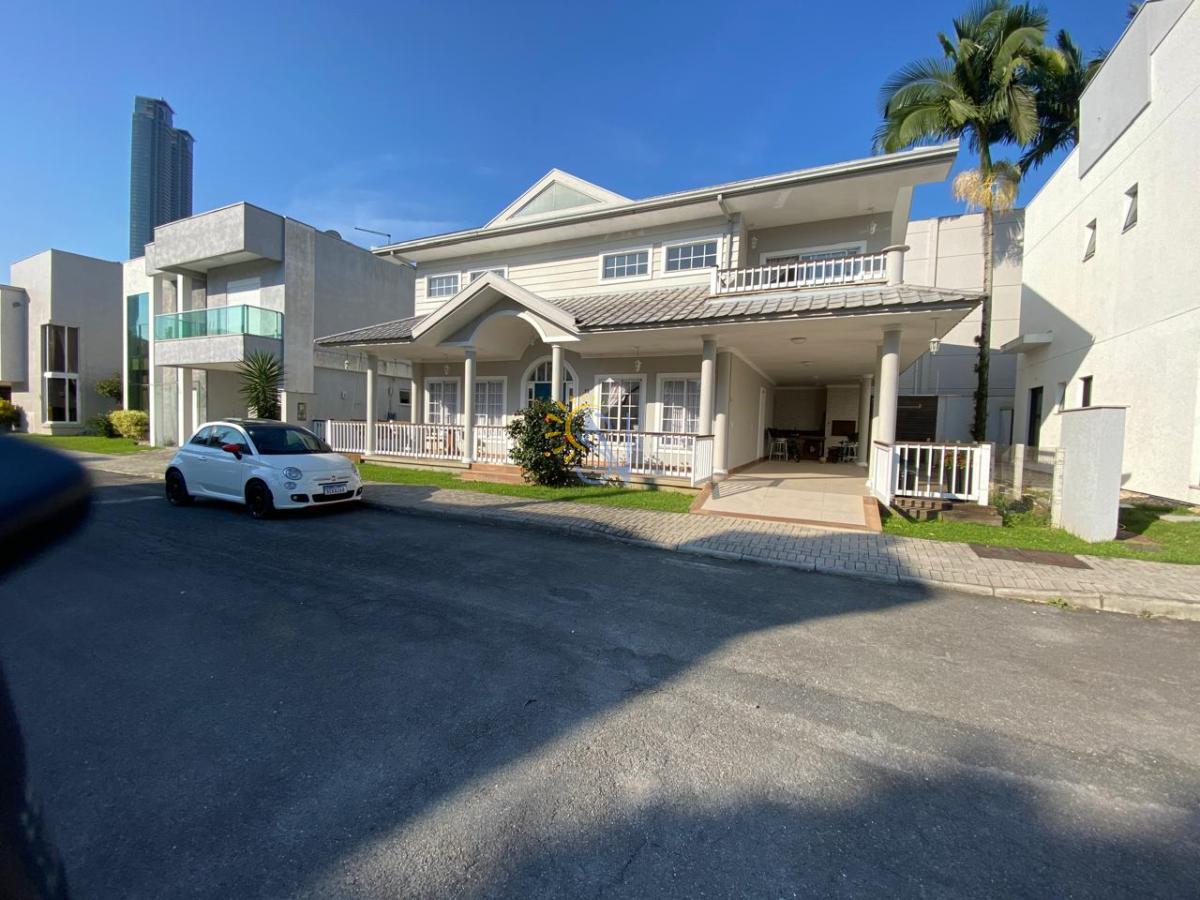 Sobrado, 3 quartos, 220 m² - Foto 2