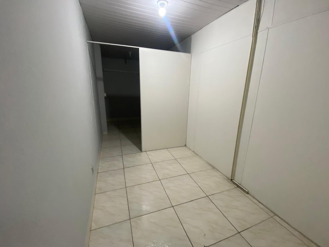 Depósito-Galpão, 550 m² - Foto 25