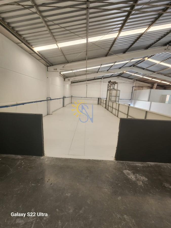 Depósito-Galpão, 740 m² - Foto 2