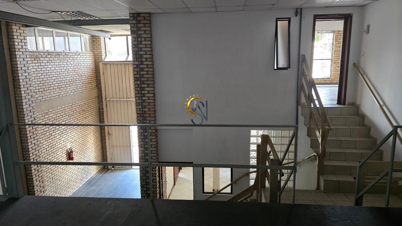 Depósito-Galpão, 300 m² - Foto 2